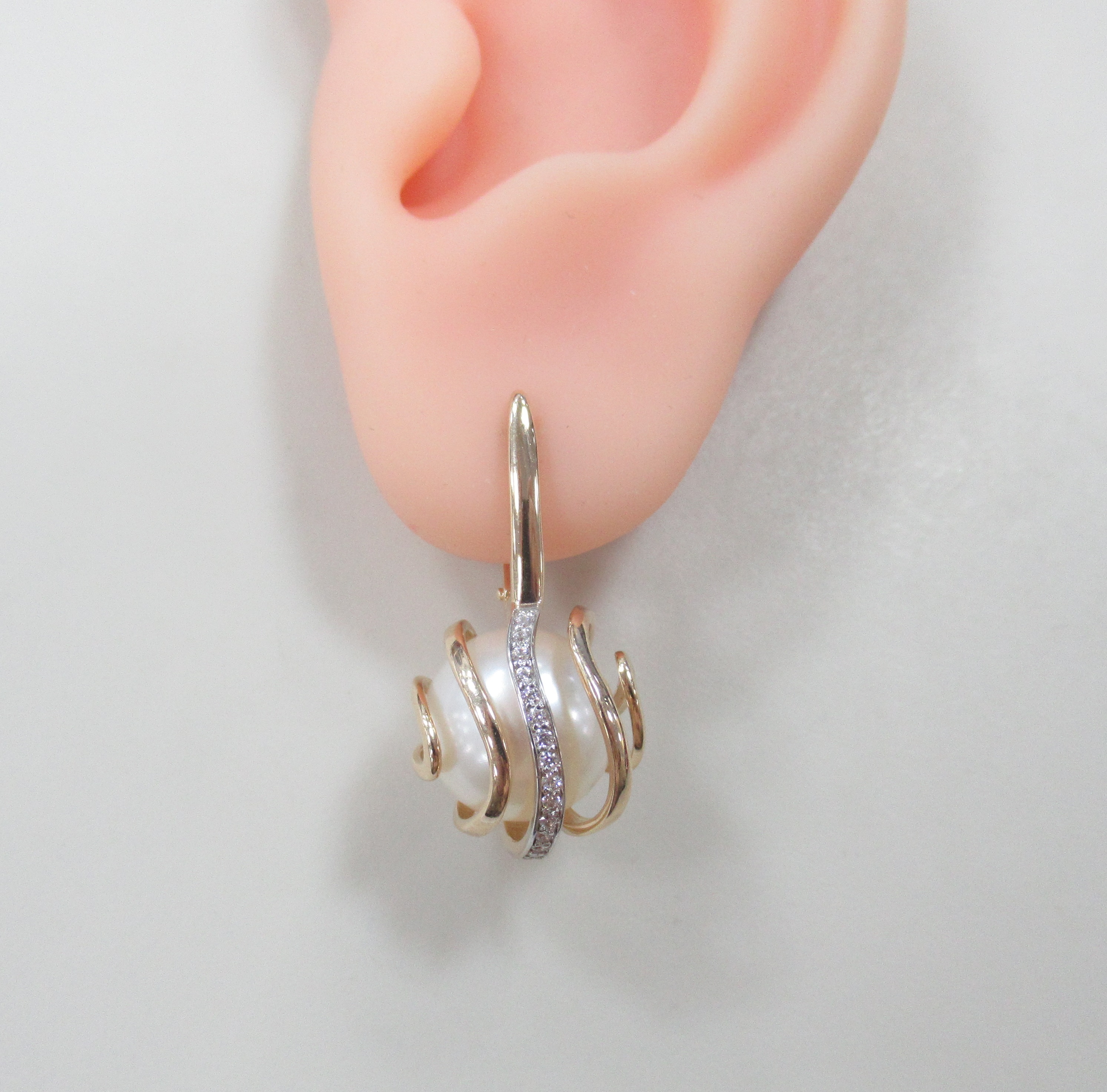 Серьги из золота с жемчугом